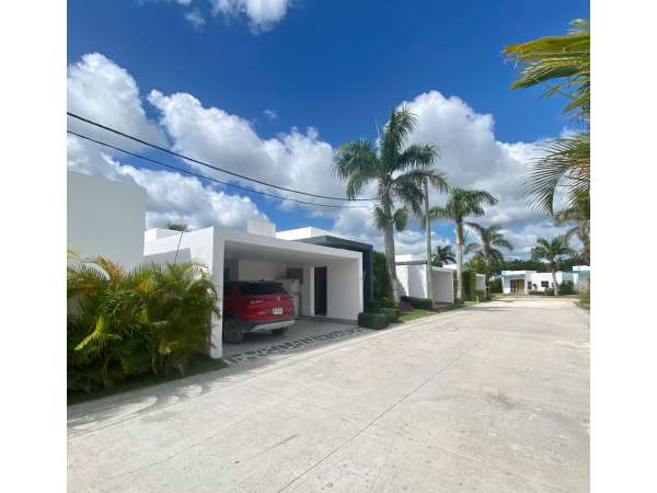 Beautiful Modern Villa