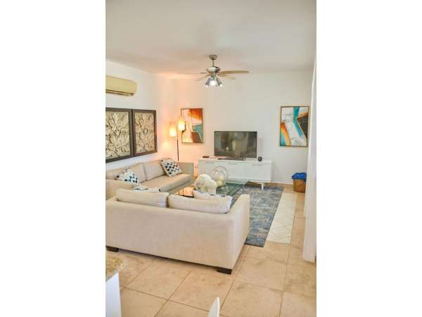 Family 3 Bedrooms Condo With Pool View