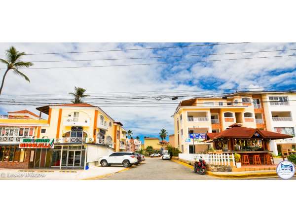 Caribbean Village 4 Bedroom- 4 Level Townhouse