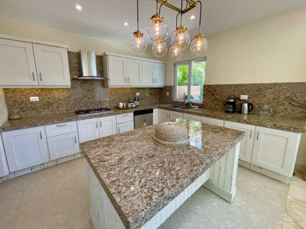 Select Comfortable Family Villa In Punta Cana