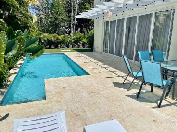 Select Comfortable Family Villa In Punta Cana