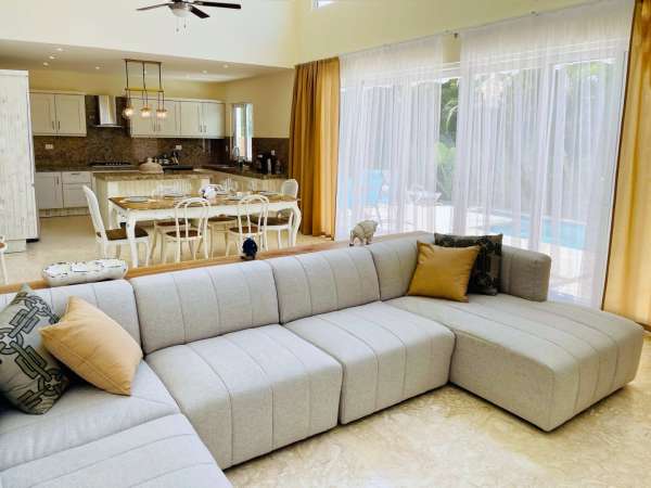 Select Comfortable Family Villa In Punta Cana