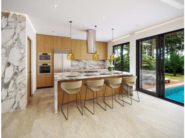 Select Contemporary Villa In Prestigious Area Cap