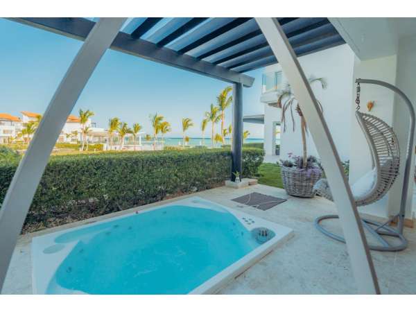 Beachfront Apartment In Cap Cana