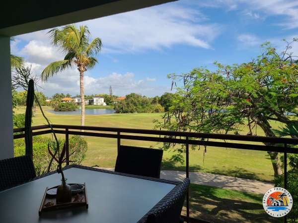 Caribbean Lake 2 Bedroom Condo With Loft