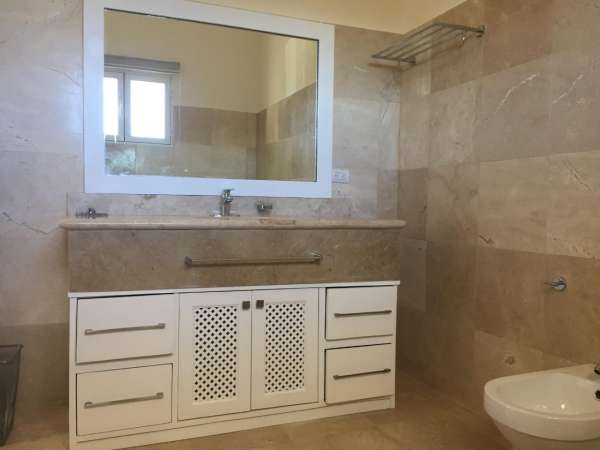 Id-2607 Four-bedroom Residence For Sale In Punta