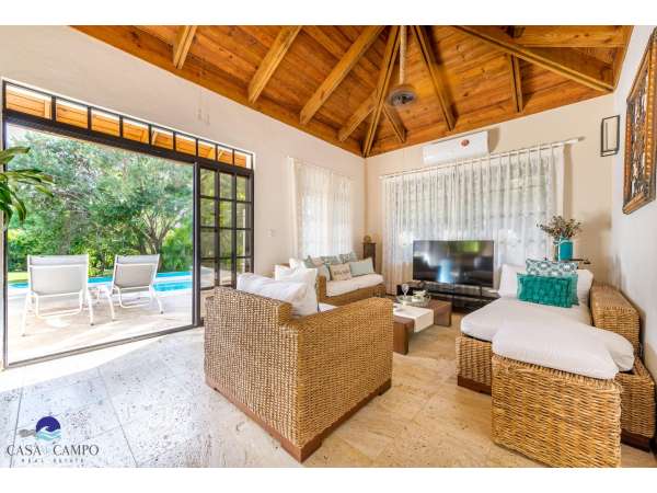 Luxurious Villa Oasis In Casa De Campo: A Serene