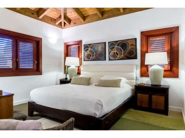 Golf Course Villa In Casa De Campo: Luxury Living