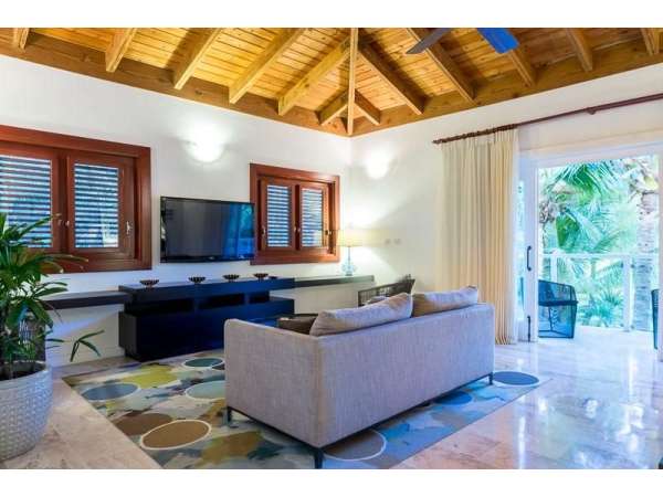 Golf Course Villa In Casa De Campo: Luxury Living