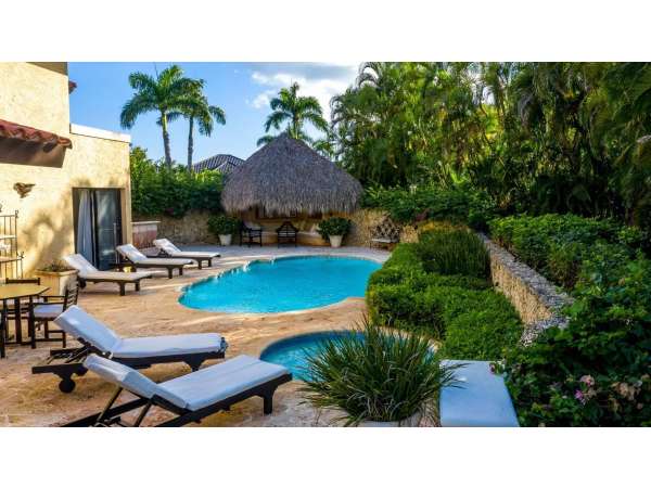 Exquisite 5-bedroom Villa In Casa De Campo: A