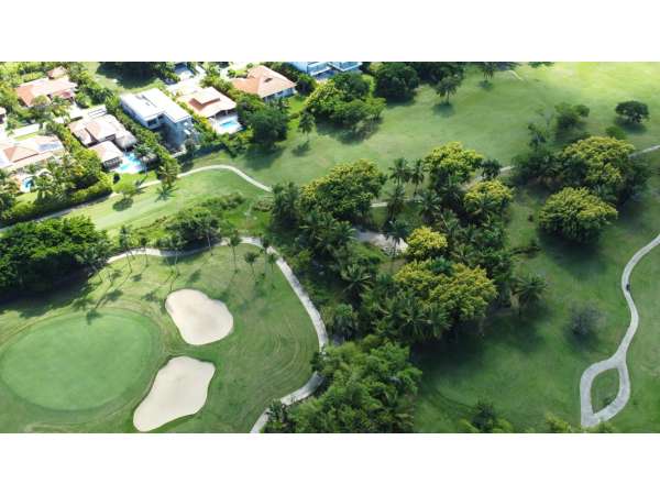 Los Corales Condo: Modern 1br Apartment In Bavaro