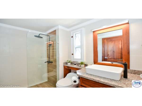 Sol Tropical 2 Bedroom Penthouse With Private