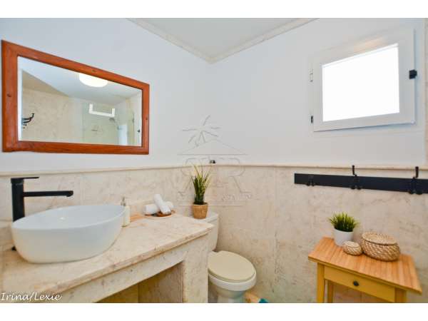 Ocean View Bi-level Los Corales Village