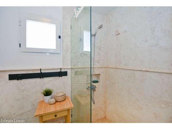 Ocean View Bi-level Los Corales Village