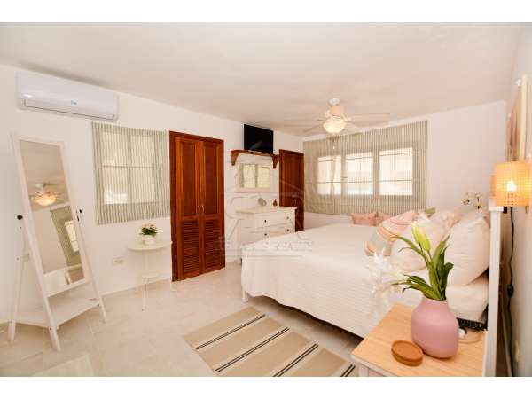 Ocean View Bi-level Los Corales Village