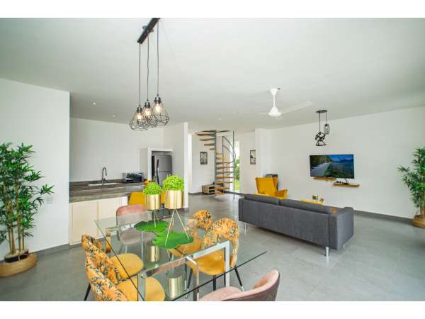 Exquisite Two-level Villa With Breathtaking Views