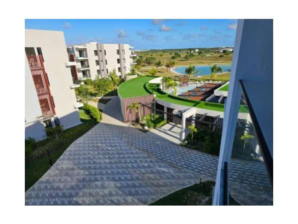 Id-3042 Three-bedroom Apartment For Sale In Punta