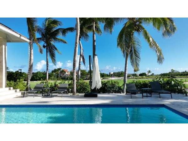 Enchanting Las Palmas Villa In Punta Espada Cap
