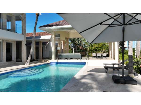 Enchanting Las Palmas Villa In Punta Espada Cap