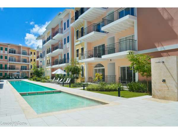 3 Bedroom Condo Close To Everywhere