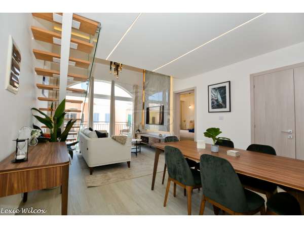 3 Bedroom Condo Close To Everywhere