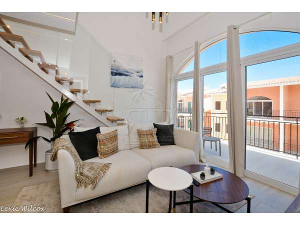 3 Bedroom Condo Close To Everywhere