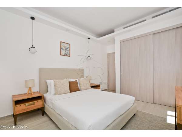 3 Bedroom Condo Close To Everywhere