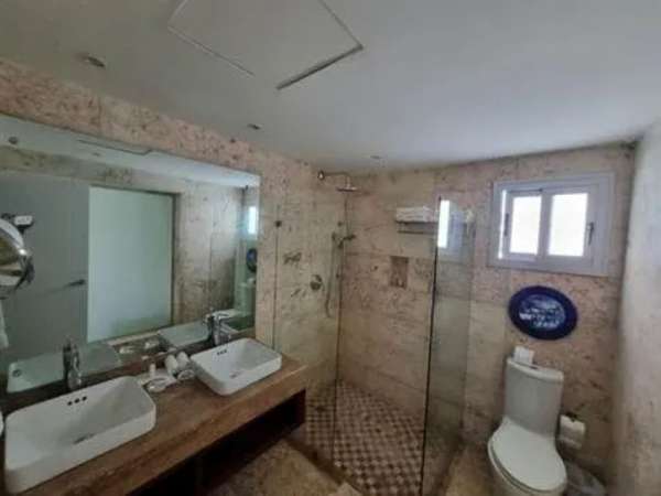 2 Bedroom Condo In Beach Front Condo Community