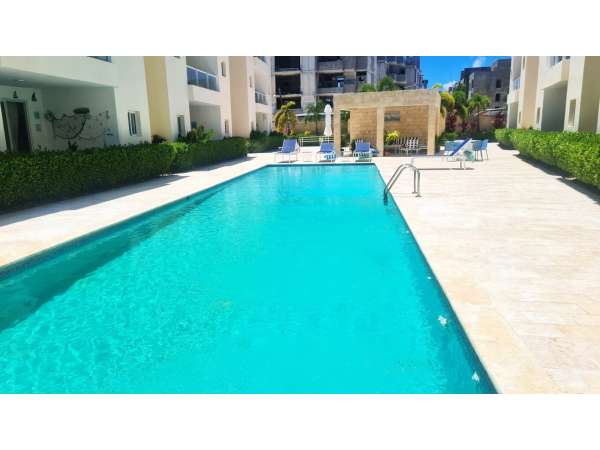 2 Bedroom Condo Near The Ocean