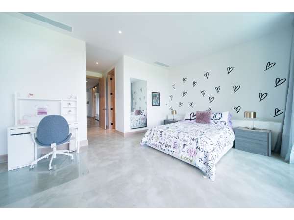 Elegant Golf View Residence In El Valle -