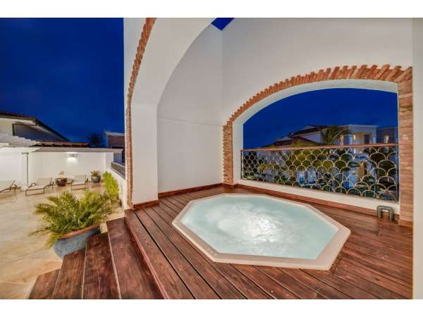 Oceanfront Condo In Los Fundadores Cap Cana €“