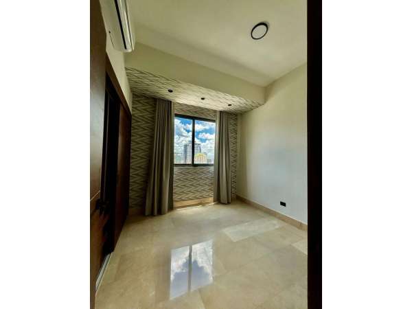 3-br Apartment For Sale In Piantini Santo Domingo