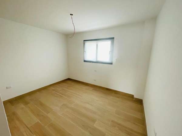 Modern Ground-floor Condo With Direct Pool Access