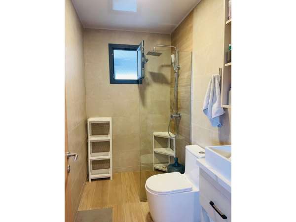 Lavishly Decorated 1 Bed 2 Bath Penthouse With