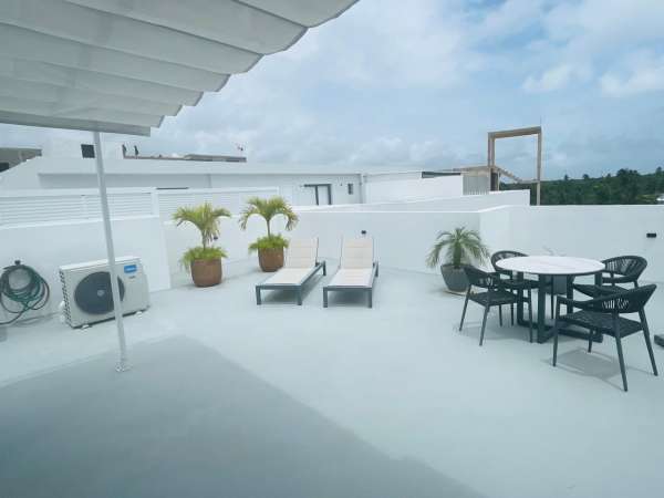 Lavishly Decorated 1 Bed 2 Bath Penthouse With