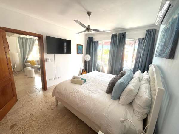 Luxury Penthouse In Playa Turquesa ~ Complete With