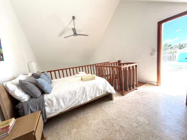 Luxury Penthouse In Playa Turquesa ~ Complete With